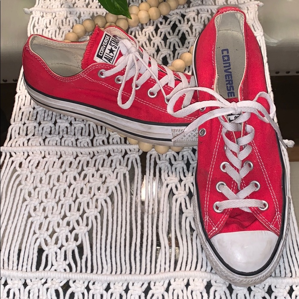 Unisex red Converse All⭐️Star Chuck Taylors